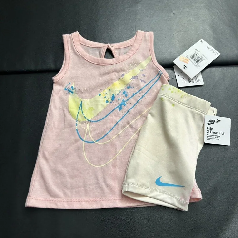 NWT Nike Athletic Set Girls Size 2T